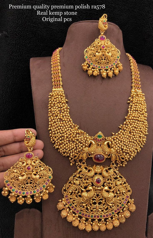 Chingam Elegance Necklace Set